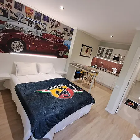 Classic Car House Santa Cruz (Madeira)